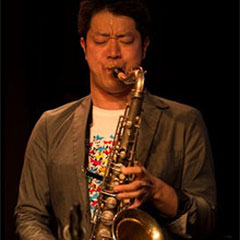 西口明宏 (Sax)